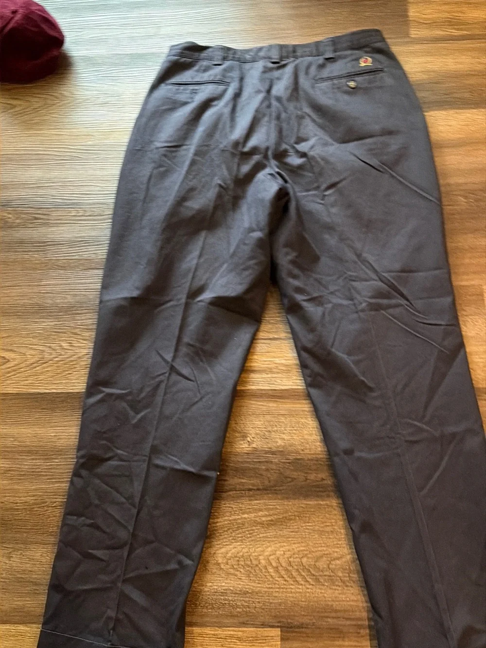 Vintage Tommy Hilfiger Men's Classic Pleated Dress Pants – Black